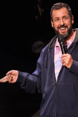 Adam Sandler trở lại hài độc thoại